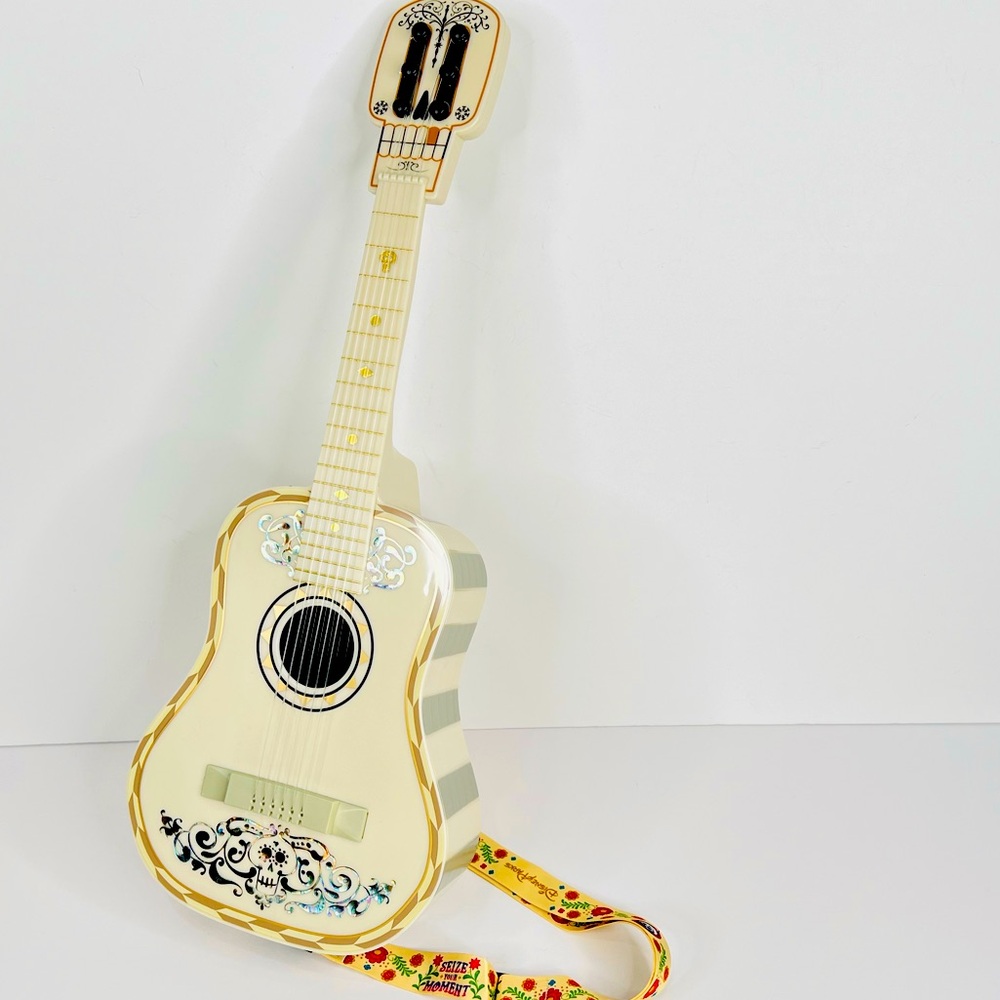 Disney Parks Coco Guitar Popcorn Bucket 2024 New